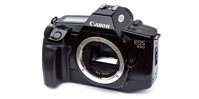 Canon celebra el 30 aniversario de su sistema EOS